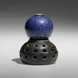 Adelaide Robineau, Vase, 1919, crystalline-glazed porcelain, glazed porcelain