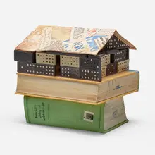 Richard Shaw, Domino House, 1996, trompe l'oeil hand-decorated and glazed porcelain with overglaze transfer decals