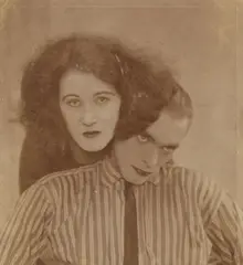 Richard Oelze, Doppelbildnis, 1925, Vintage. Silbergelatineabzug. Auskopierpapier