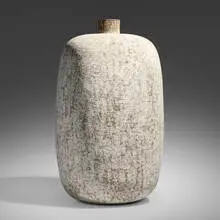 Claude Conover, Chan, 1985, glazed stoneware with engobe decoration