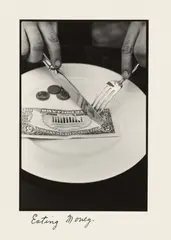 Duane Stephen Michals, Eating Money“, Sequenz, Um 1980, 9 Silbergelatineabzüge