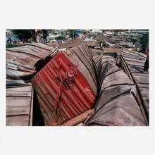Enrique Metinides, Untitled (Accidente de tren, Ecatepec, Estado de Mexico), 1982, C-print