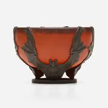 D'Argyl (E. Val & Cie), Bowl with bats, c. 1910, glass, patinated brass