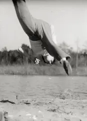 Jacques Henri Lartigue, Huguette Sabouret au Chateau des Essarts, Veyvialle, France, 1942, Vintage. Silbergelatineabzug