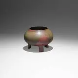 Gertrud and Otto Natzler, Three-legged round bowl