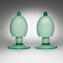Napoleone Martinuzzi, Incamiciato table lamps model 9012, pair, c. 1930, lattimo glass, silver