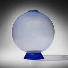 Carlo Scarpa, Rare Soffiato vase, model 5673, c. 1926, iridized soffiato glass with applied details