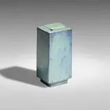 Otto Natzler, Rectangular monolith with fragmented top