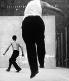 Leon Levinstein, Houston Street, New York, Um 1969, Späterer Silbergelatineabzug. Agfa-Papier