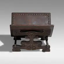 Charles Rohlfs, Log holder, 1901, oak, iron