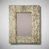 Line Vautrin, Picture frame