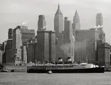 Andreas Feininger, N.Y. – Downtown Manhattan and Hudson River