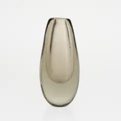 Art glass by Gunnel Nyman, offered Oct 2026