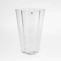 Vase, Iittala by Alvar Aalto, clear glass, offered Oct 2026