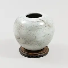 Vase, Arabia by Toini Muona, glazed ceramics, offered Oct 2026