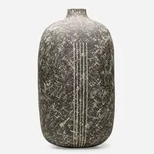 Claude Conover, Achioli vessel, c. 1970, glazed stoneware with engobe decoration