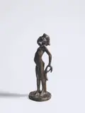 Bernhard Hoetger, Stehendes Mädchen/L’Enfant, Um 1901, Bronze mit brauner Patina