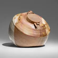 Sandra Johnstone, Large lidded vessel, c. 1975, glazed earthenware, leather, wood