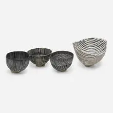 Priscilla Mouritzen, Collection of three cups, porcelain