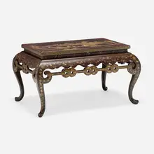 Chinoiserie, Coffee table, lacquered and gilt wood