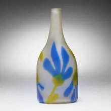 Gino Poli, Vase, model 10404, 1967, internally decorated glass