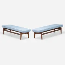 Benches model T621, pair by Jens Risom, c. 1955, walnut, upholstery, sold May 2021