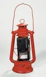 Ohne Titel by Nam June Paik, 1995, Öllampe und Mini-TV. Höhe: 32 cm (12 ⅝ in.), sold Jun 2012
