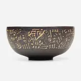 Early bowl by Edwin and Mary Scheier, c. 1955, glazed stoneware with sgraffito decoration, sold Jan 2021