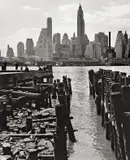 Andreas Feininger, Lower Manhattan seen from Brooklyn, <br />