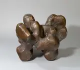 Gerson Fehrenbach, Skulptur III, 1961, Bronze mit goldbrauner Patina. Höhe: 41 cm (16 ⅛ in.)