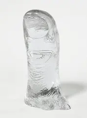Pouce by Cesar, 1977, Baccarat-Kristall. Höhe: 28,4 cm (11 ⅛ in.), sold Jun 2010
