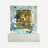 Dustin Yellin, Static White Couple, 2014, glass, acrylic and collage on base