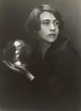 Trude Fleischmann, Studie mit Glaskugel, Wien