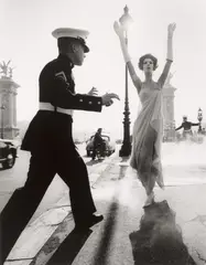 William Klein, Pont Alexandre III, Paris, 1960, Späterer Silbergelatineabzug