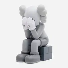 Kaws, Passing Through (Grey), 2013, painted cast vinyl