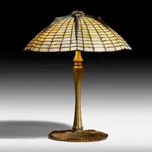 Tiffany Studios, Spider table lamp, 1899-1920, leaded glass, acid-etched gilt bronze