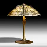 Spider table lamp by Tiffany Studios, 1899-1920, leaded glass, acid-etched gilt bronze, sold Sep 2020