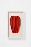 Bosco Sodi, Ohne Titel, 2006, Asche und Pigment auf Luffaschwamm im Objektkasten aus Holz und Acrylglas