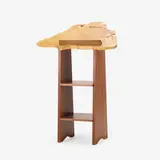 Mira Nakashima, bookstand