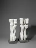 Gerson Fehrenbach, Königspaar, 1985, Carrara-Marmor, 2-teilig, jeweils auf Steinsockel