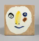 Tête Polychrome by Pablo Picasso, 1961, Kachel, weißer Ton, mit Engoben- und Emaillebemalung, glasiert; ceramic, Madoura edition, sold Jun 2017
