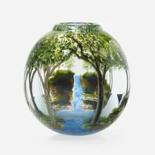 Paperweight Vase #307 by Mark Peiser, 1981, hand-blown and internally decorated glass, sold Jan 2020