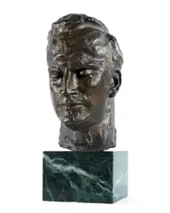 Charles Wheeler, Potrait of Yehudi Menuhin, bronze on a marble base
