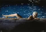 Lawrence Schiller, Marilyn climbing out of Pool, 1964, Späterer digitaler Pigmentdruck