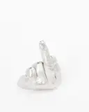 Ai Weiwei, The Artist's Hand (The Middle Finger), 2017, Galvanisiertes Rhodium auf gegossenem Urethanharz, in Original-Kartonschachtel