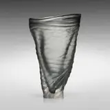 Massimo Micheluzzi, Vase