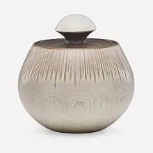 Rupert Deese, Large covered jar