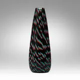 James Carpenter, Calabash vase, 1980 / 2001, alternating opaque glass tesserae
