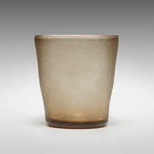 Corroso vase by Carlo Scarpa, c. 1936, iridized corroso glass, sold Aug 2024