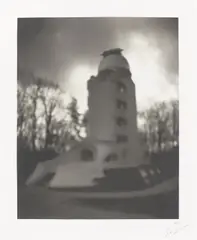 Einstein Tower by Hiroshi Sugimoto, 2008, Farblithografie auf Rives-Velin, sold May 2021